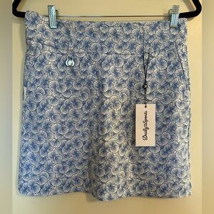 NWT Daily Sports printed skort, size 8
